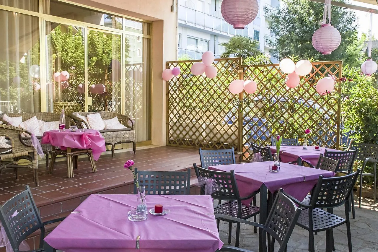 Hotel Ninfea Cervia 2*,